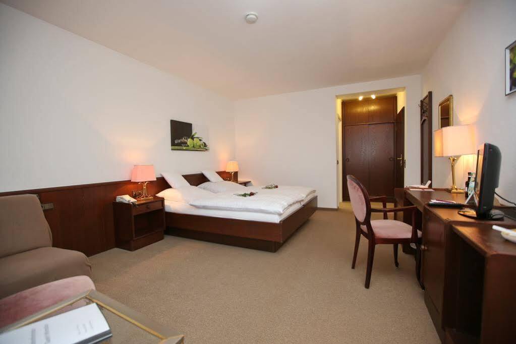 Hotel am Peterstor Montabaur Eksteriør billede